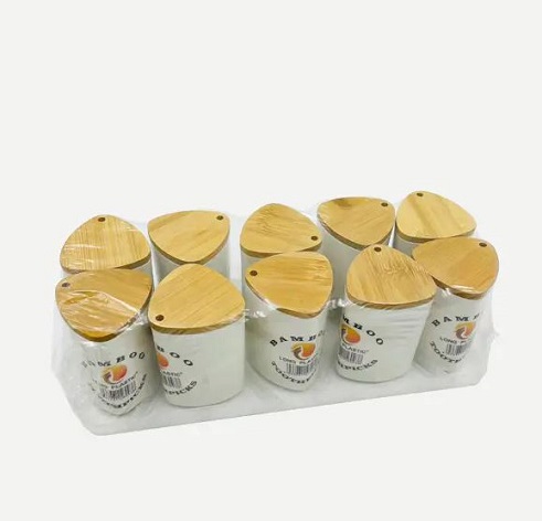 Cad iad na háiseanna a bhaineann le babhtálacha cadáis mar thomhaltóirí indiúscartha?